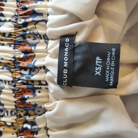 CLUB MONACO Patterned 100% Silk Mini Skirt / XS - Picture 4 of 4